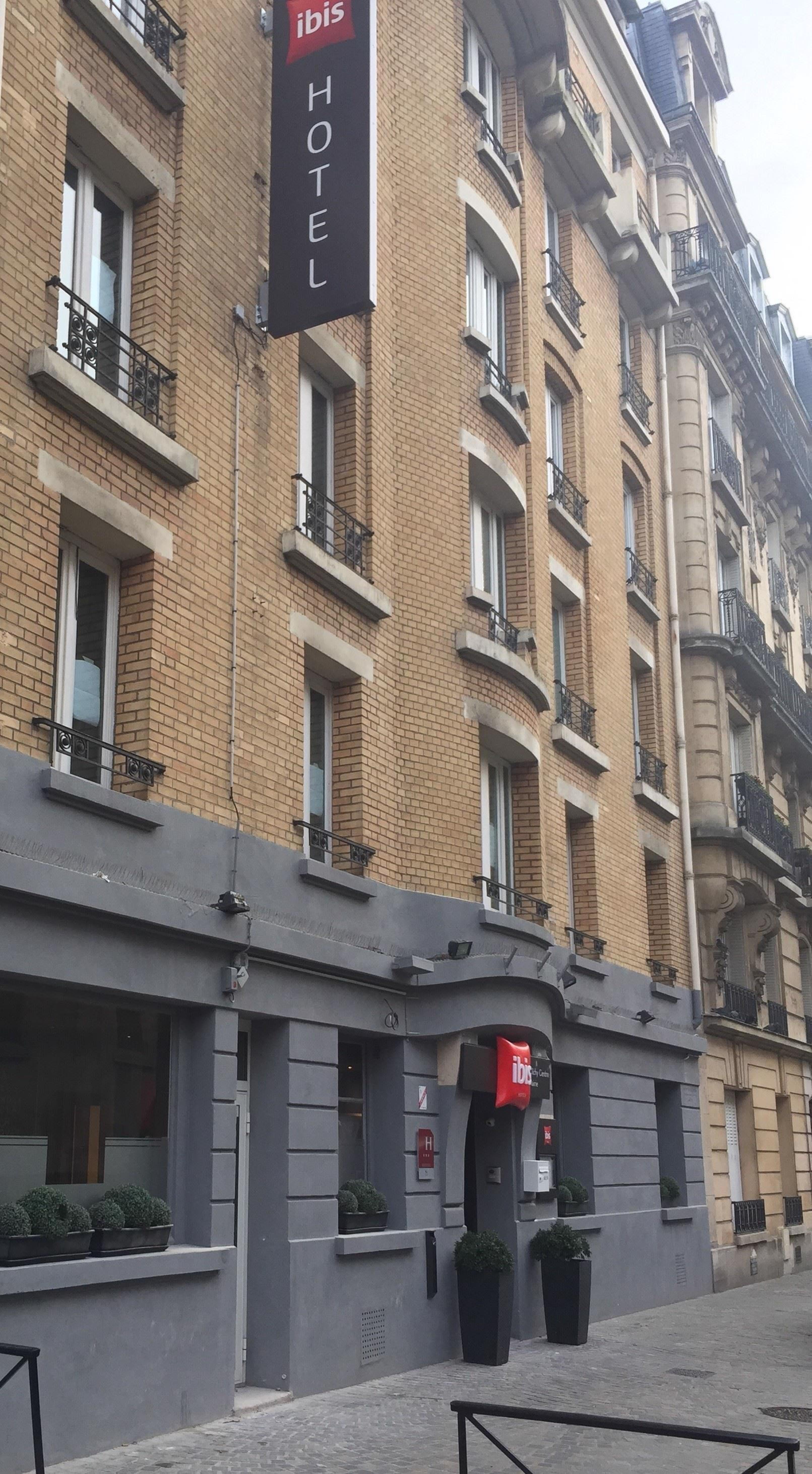 Ibis Clichy Centre Mairie Exterior foto